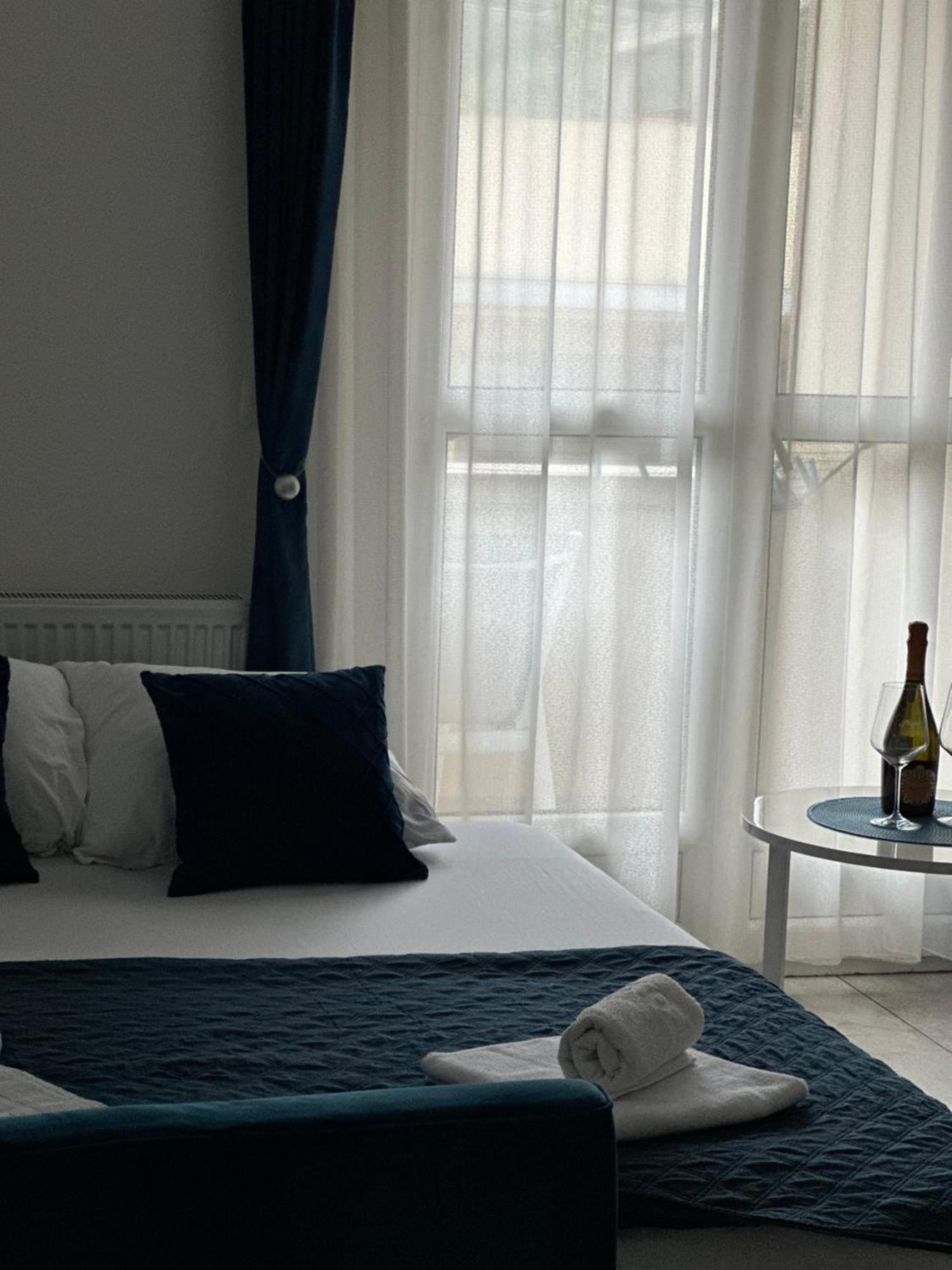 As Apartmani Budva Bagian luar foto
