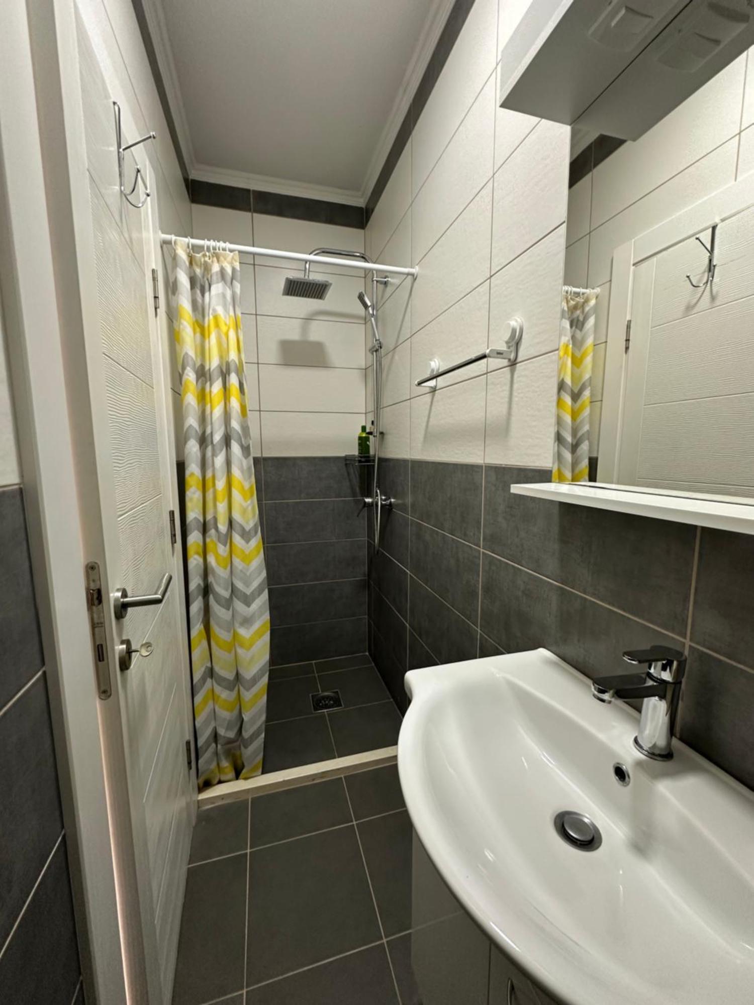 As Apartmani Budva Bagian luar foto
